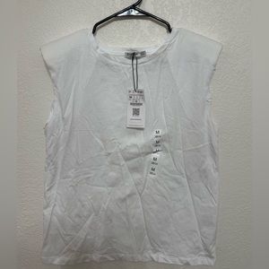 White top size medium